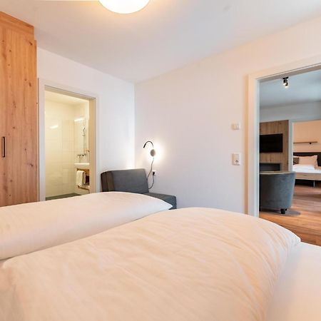 Falken Suites Top 4 Kaprun Exterior foto