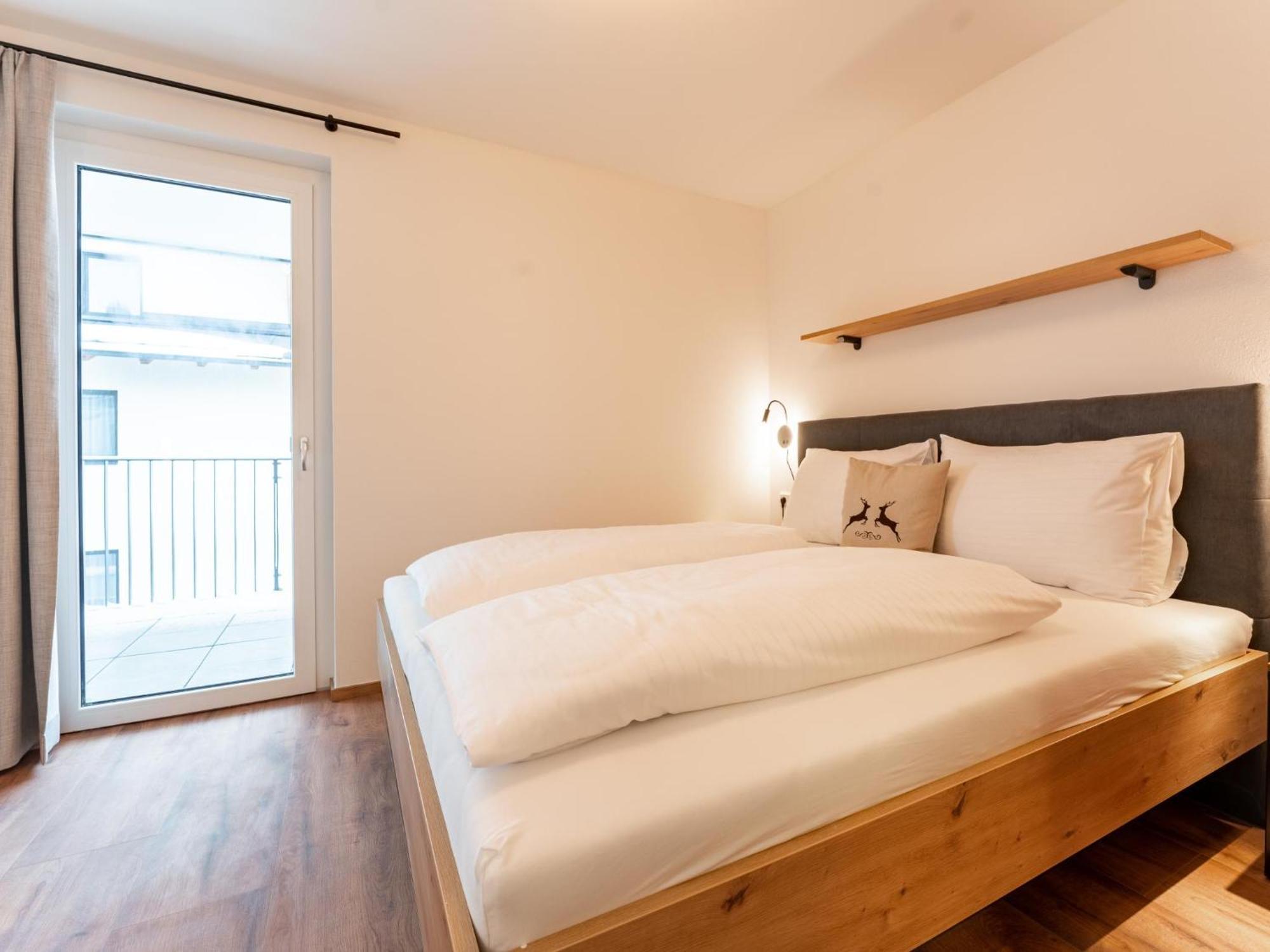 Falken Suites Top 4 Kaprun Exterior foto